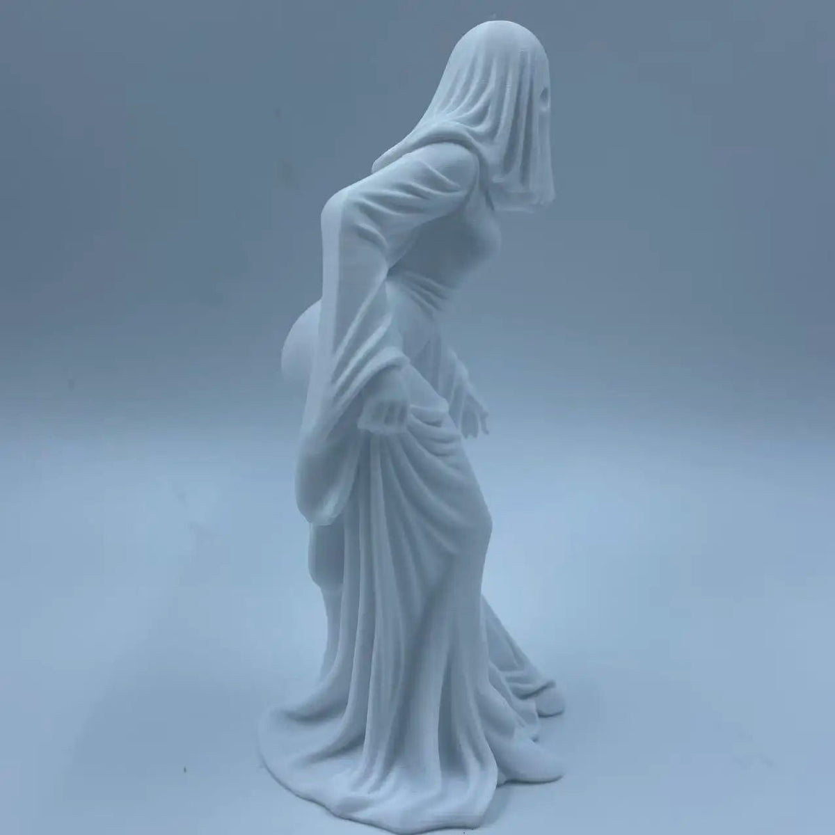 White Female Ghost Figurine – Dark-Style Collectible Decoration - Body Kun Dolls